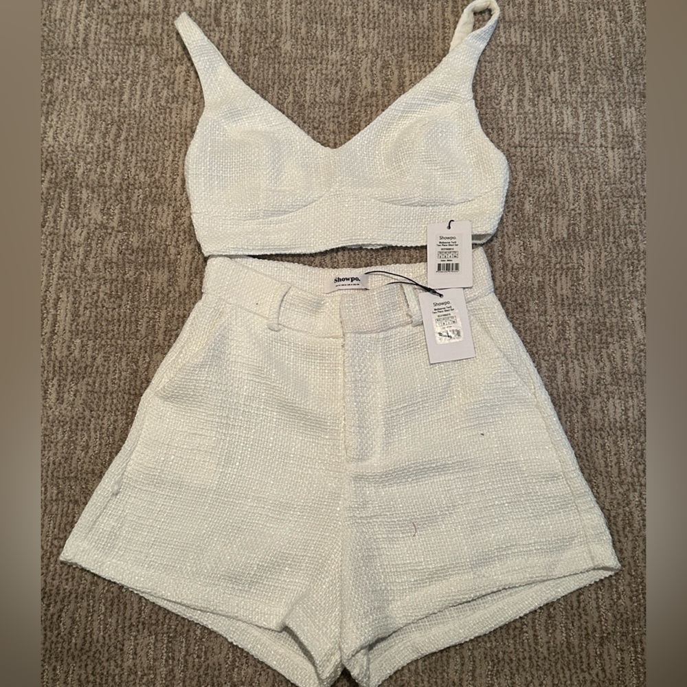 SHOWPO NWT Melbourne Two Piece White Set! Size 4🤍